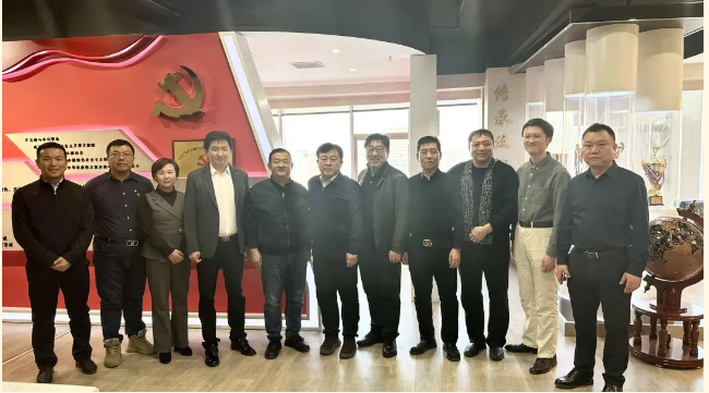 河?xùn)|區(qū)魯山道街道領(lǐng)導(dǎo)、春華街道及商會(huì)領(lǐng)導(dǎo)走訪永誠世佳